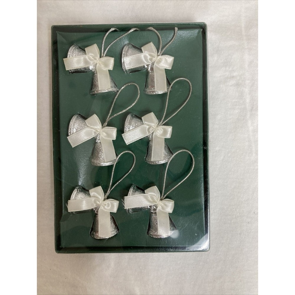 Beautiful vintage Fortunoff- 6 Bells - Tin/metal ornaments